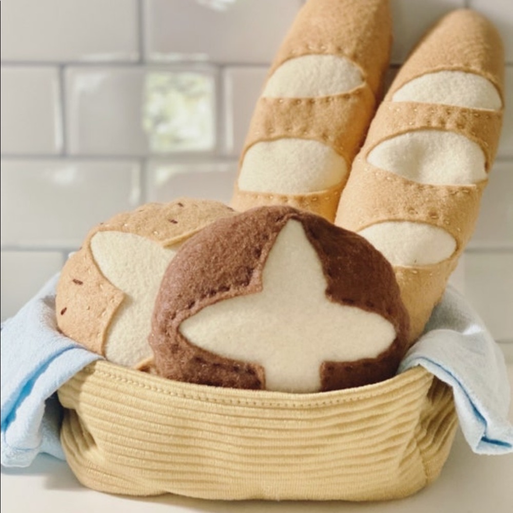 Felt bread